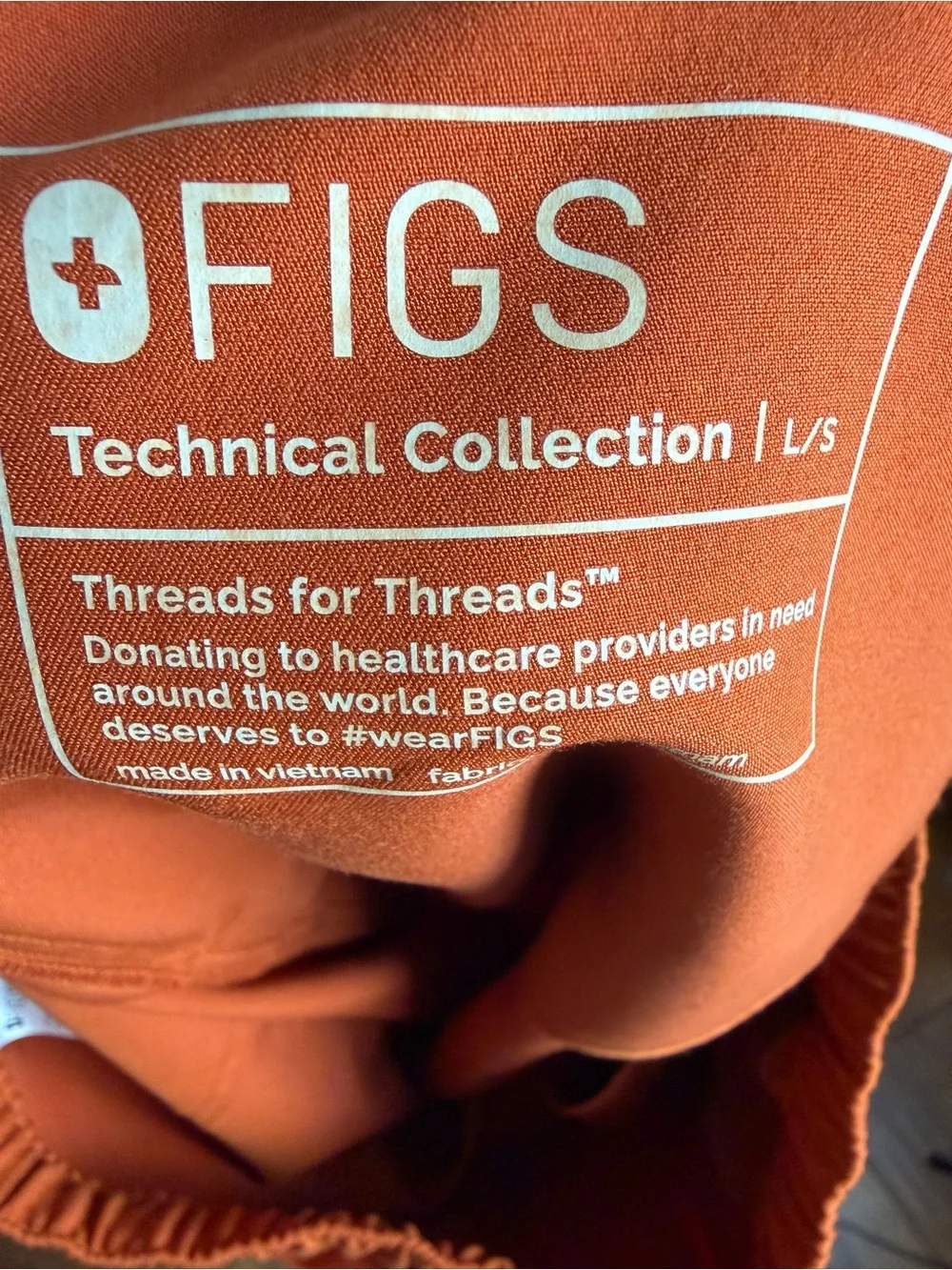 Figs Pisco Straight Leg Scrub Pant Men’s Large Short NWT Rust Orange